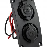 Панель с USB-разъемом и прикуривателем