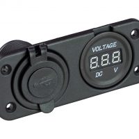 Разъем USB 5в 3.1А и цифровой вольтметр