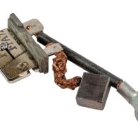 Щетка на гидроподъёмник Yamaha F115-150 №2, Omax